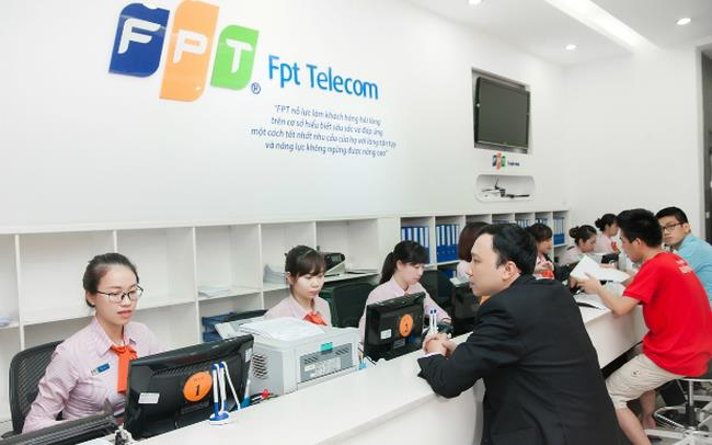 FPT Telecom (FOX) báo lãi quý 3 tăng trưởng 22%, vẫn còn 11.300 tỷ đồng gửi ngân hàng