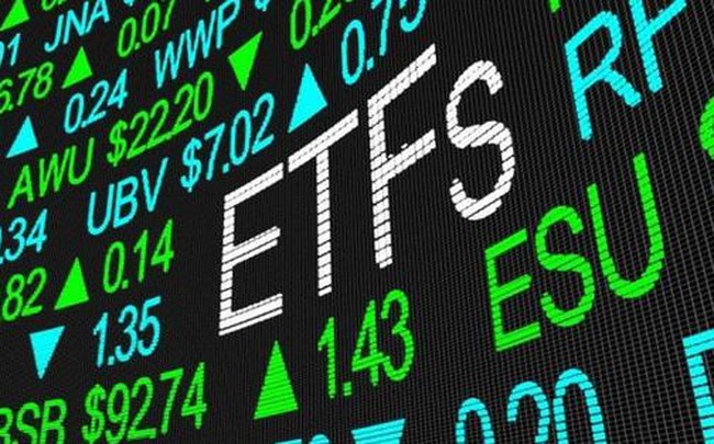 Bộ đôi quỹ ETF ngoại bất ngờ hút ròng hàng nghìn tỷ đồng ngay trước thềm cơ cấu danh mục