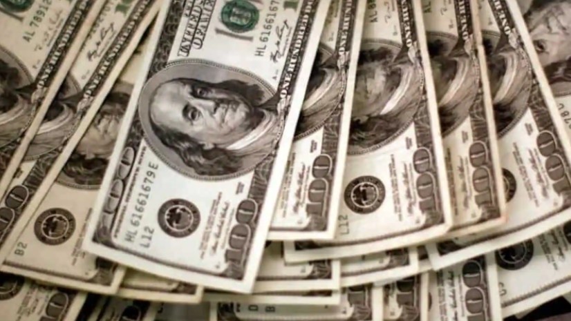 Nhà đầu tư nước ngoài đề xuất bỏ quy định lãi tiền gửi đô la Mỹ tối đa 0%