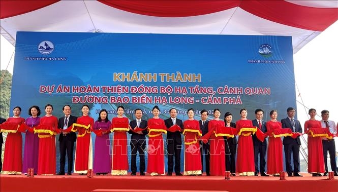 Khánh thành đường bao biển nối thành phố Hạ Long với Cẩm Phả