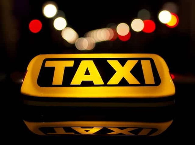 Taxi truyền thống: Đổi mới để phát triển