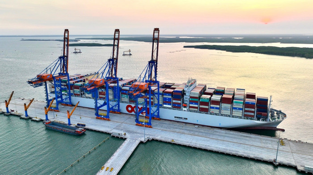 Cảng Cái Mép đạt hạng cao trong danh sách cảng container hiệu quả nhất thế giới - Ảnh 1.
