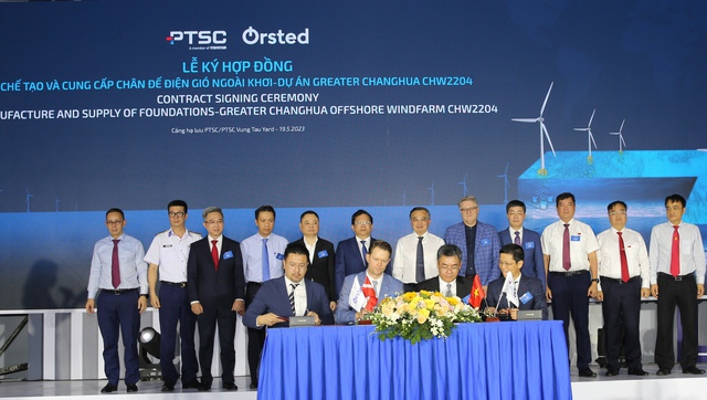 PTSC ký hợp đồng chế tạo và cung cấp 33 chân đế điện gió ngoài khơi - Ảnh 1.