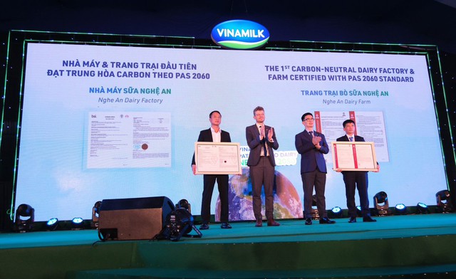 Vinamilk đầu tư bài bản cho mô hình trang trại sinh thái