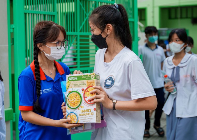 Nestlé Việt Nam đồng hành cùng chương trình Tiếp sức mùa thi 2023 - Ảnh 1.