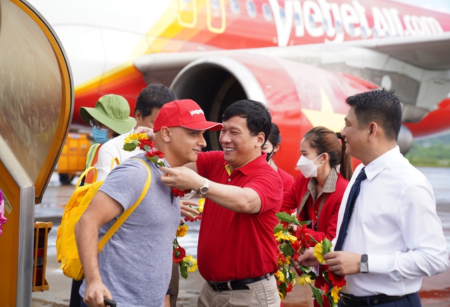 Vietjet tiên phong mở đường bay mới, hút khách quốc tế tới Việt Nam - Ảnh 1.