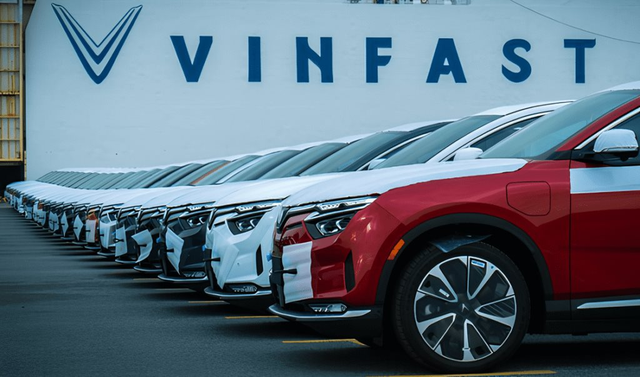 Cổ phiếu VinFast bật tăng 30% ngay đầu phiên, vốn hóa có thời điểm vượt ngưỡng 140 tỷ USD