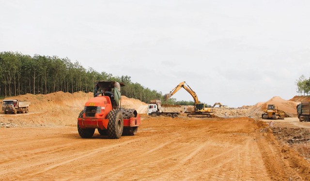 Cao tốc Bắc-Nam qua Bình Định đang chậm tiến độ do thiếu mặt bằng