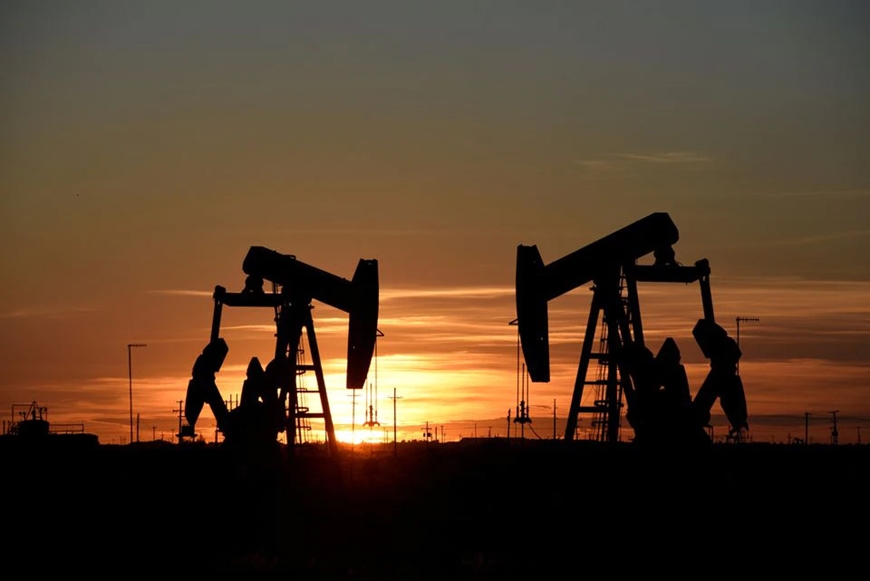 Giá xăng dầu hôm nay (6-9): Chạm “đỉnh” 10 tháng
