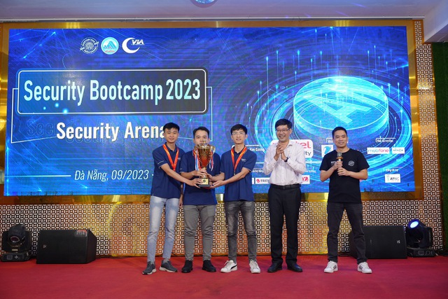 VNPT liên tiếp vô địch tại ‘đấu trường’ an toàn thông tin Security Bootcamp