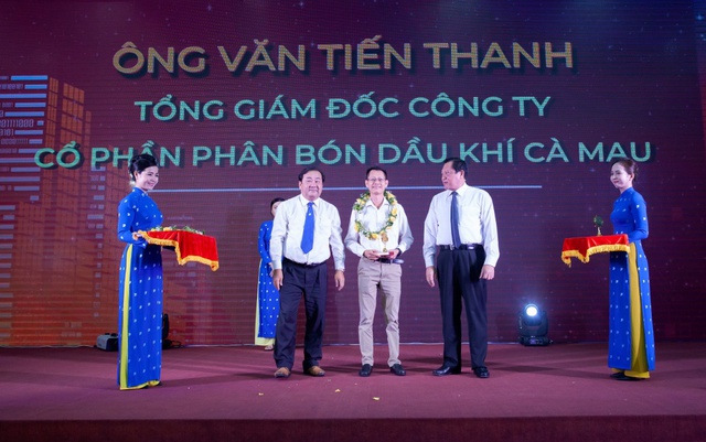 Phân bón Cà Mau – Doanh nghiệp tiêu biểu tỉnh Cà Mau năm 2023