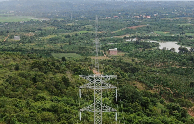 Đóng điện nhánh rẽ dự án TBA 220kV Krông Ana và đấu nối