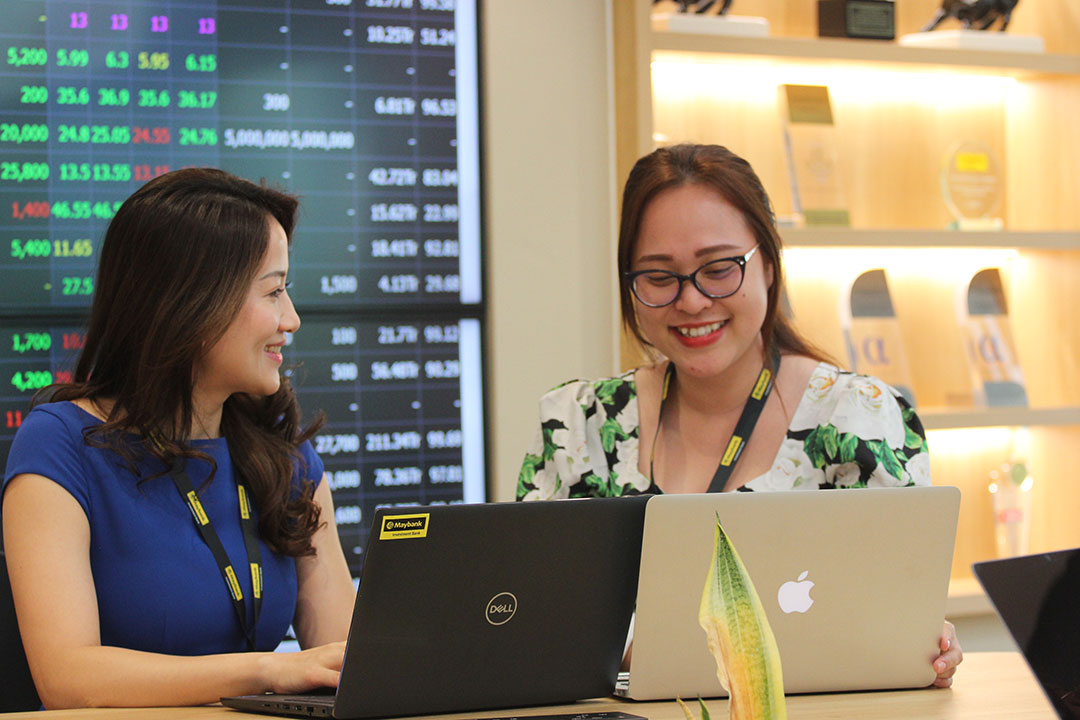 VN-Index cho tín hiệu dần khả quan trong ngắn hạn!