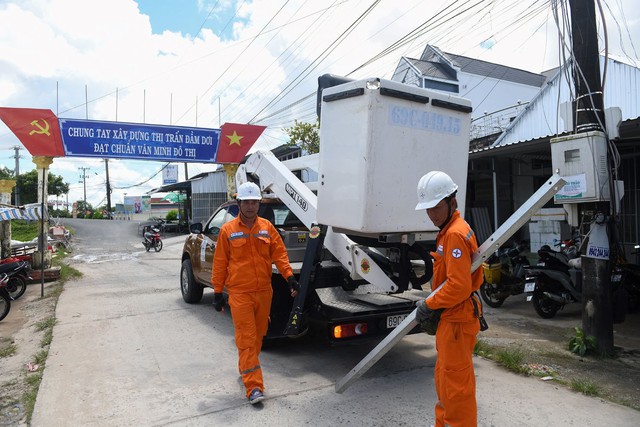 EVNSPC: Hơn 21% khách hàng mua điện dưới giá bình quân sau điều chỉnh