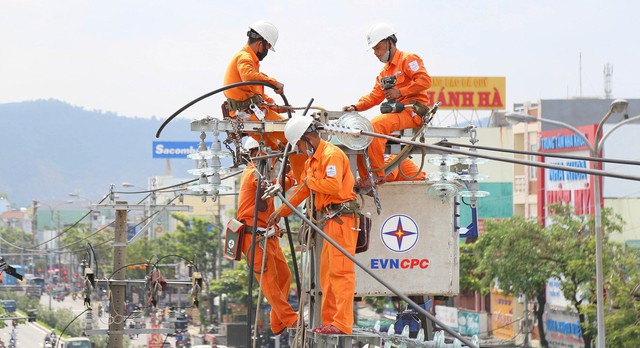 EVNCPC chủ động phương án cung ứng điện phục vụ sản xuất, kinh doanh