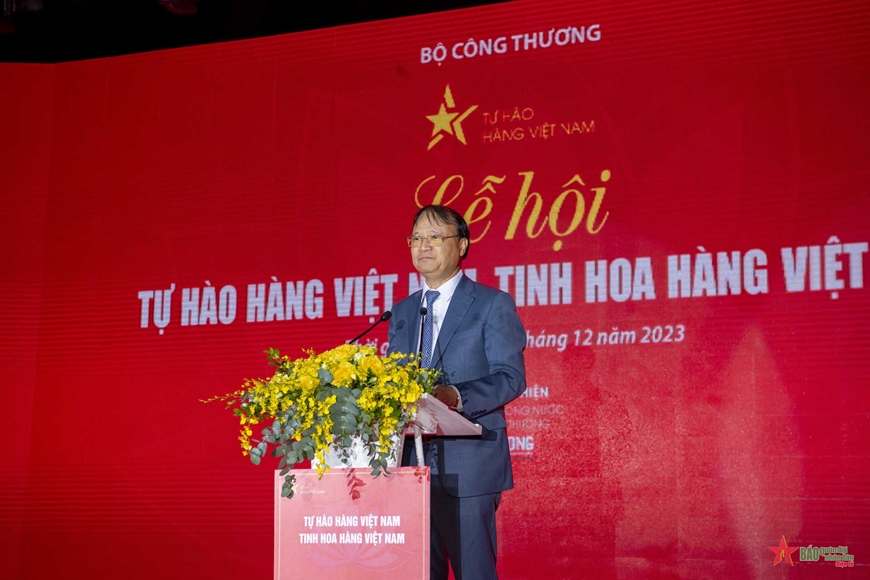 Khai mạc chương trình “Tự hào hàng Việt Nam”