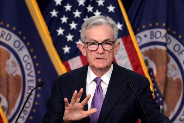 Chủ tịch Fed tuyên bố chưa sẵn sàng giảm lãi suất vào tháng 3