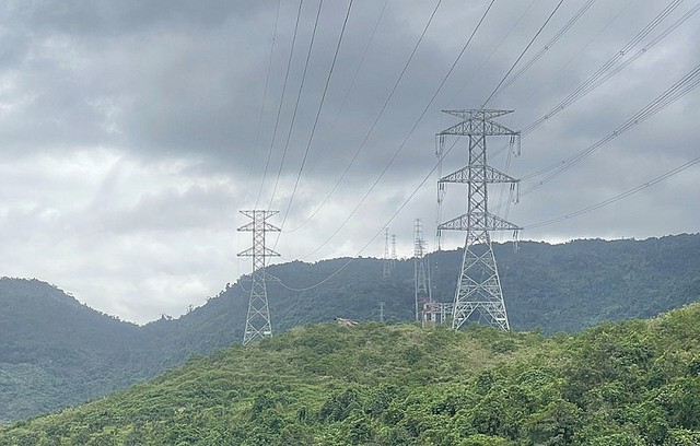 Hoàn thành đường dây 220kV Nha Trang – Tháp Chàm