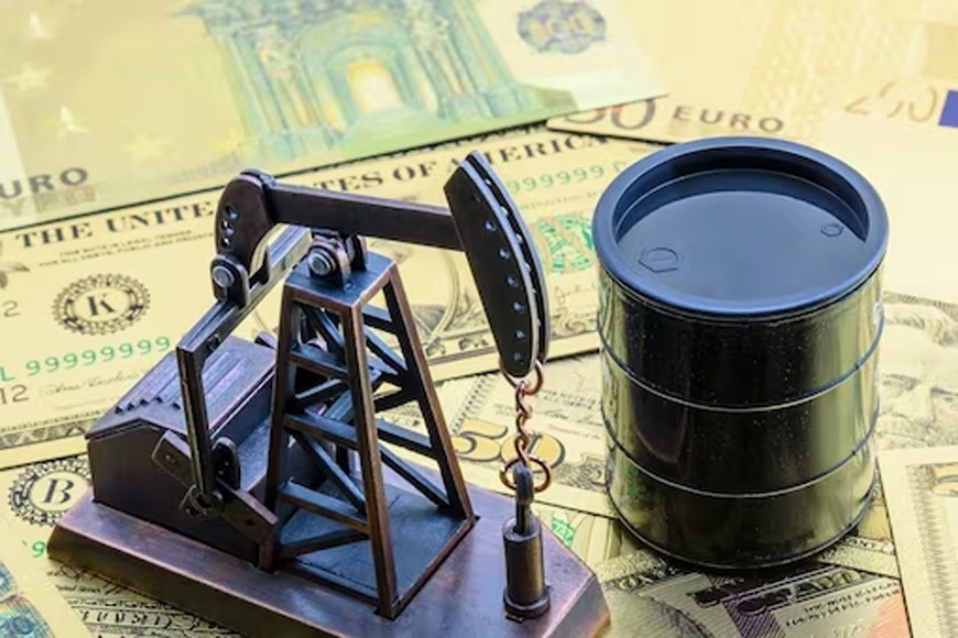 Giá xăng dầu hôm nay (23-2): Giảm tốc