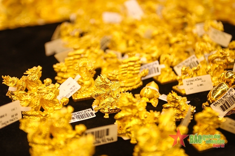 Giá vàng hôm nay (20-2): Quay đầu giảm, mất mốc 78 triệu đồng/lượng