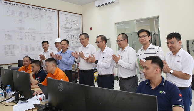 Đóng điện dự án tăng cường đảm bảo điện cho Hưng Yên, Hải Dương- Ảnh 1.