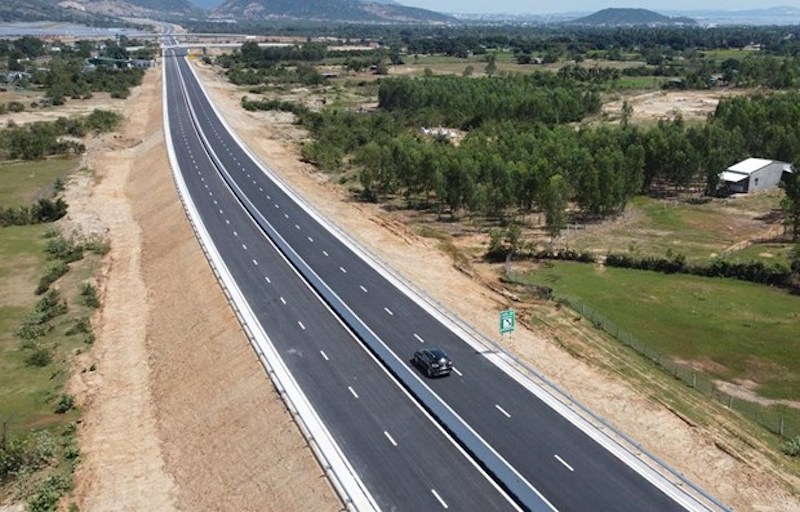 Lên lộ trình triển khai hệ thống giao thông thông minh cho cao tốc