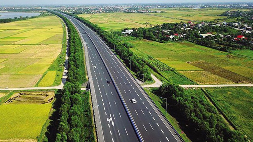 Đầu tư mở rộng đường cao tốc Bắc – Nam phía Đông đoạn La Sơn – Hòa Liên