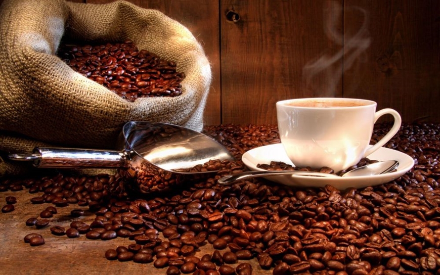 Giá cà phê hôm nay (9-5): Tiếp tục giảm sâu