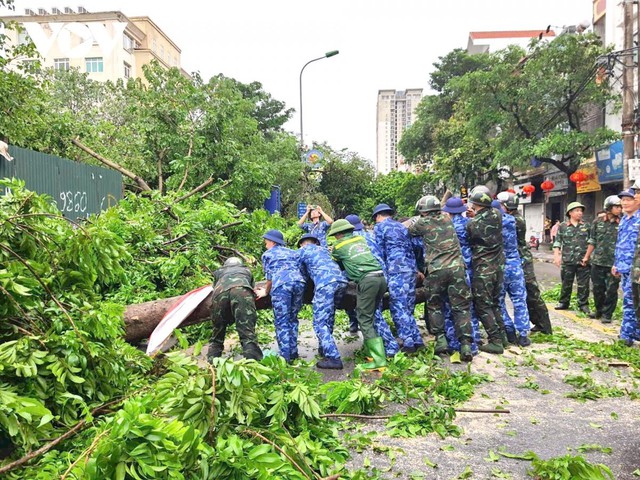 Cổ phiếu ngành bảo hiểm “lao đao” sau khi siêu bão Yagi đổ bộ, trong “nguy” có “cơ”?