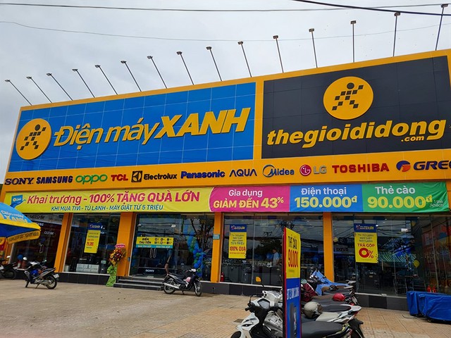 Từng cắt giảm hơn 20.000 nhân sự, Thế Giới Di Động “quay xe” mời nhân viên cũ trở lại làm việc