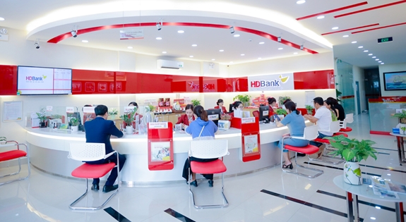 HDBank triển khai các hoạt động đồng hành cùng khách hàng bị ảnh hưởng bởi bão lũ