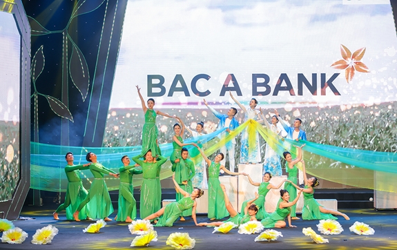 BAC A BANK cùng hành trình trở thành ngân hàng xanh cho cuộc sống xanh