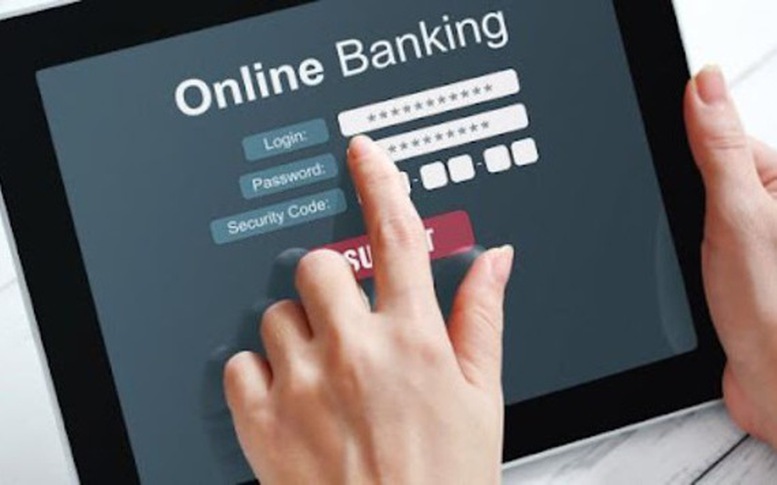 Ngân hàng phải hạn chế tối đa cổng kết nối vào hệ thống online banking