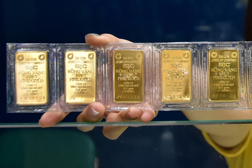 Giá vàng hôm nay (16-12): “Nín thở” chờ đợi