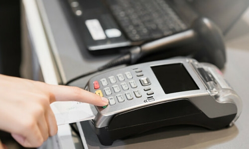 Thủ tướng: Xử lý nghiêm các trường hợp vi phạm không thực hiện hóa đơn điện tử