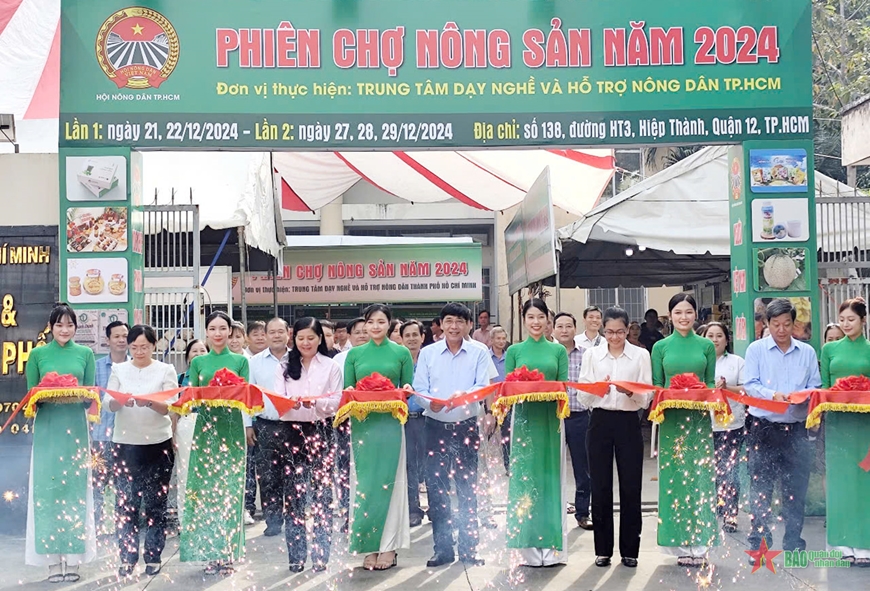 Giới thiệu nhiều nông sản, sản phẩm OCOP tiêu biểu của nông dân