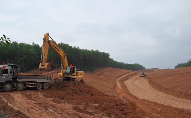 Cao tốc Vạn Ninh – Cam Lộ còn 6 điểm chưa hoàn thành giải phóng mặt bằng