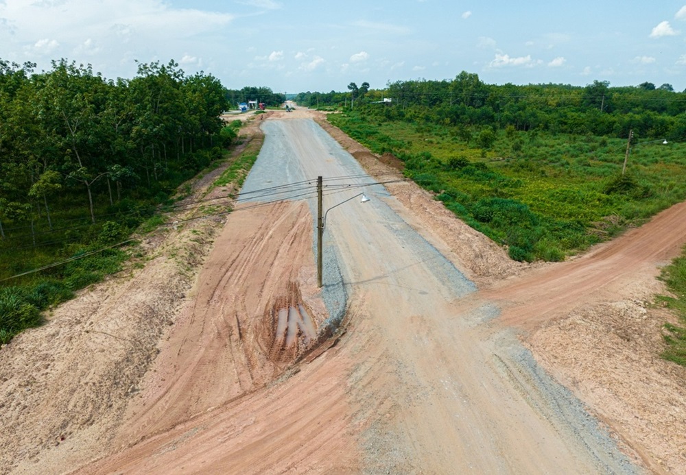 Thông xe kỹ thuật đường Hồ Chí Minh đoạn qua Bình Dương trước ngày 30-4