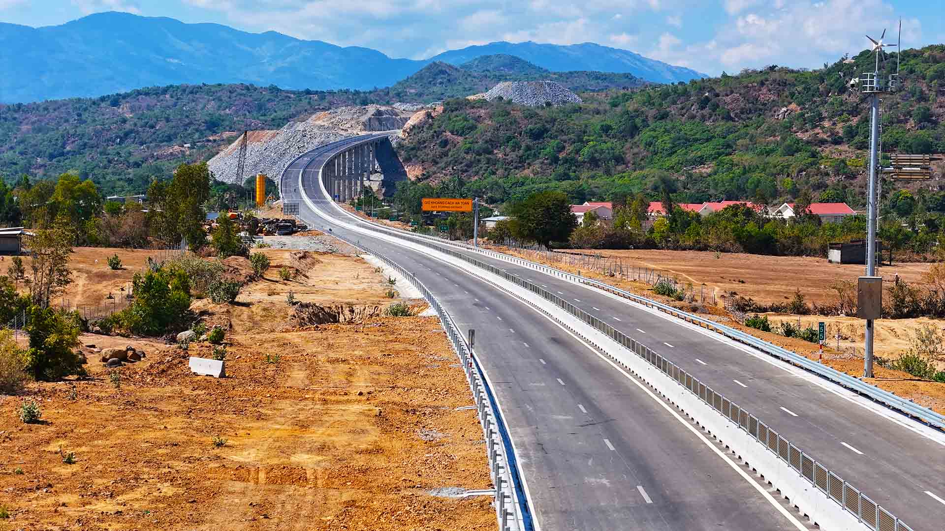 Hé lộ ba nhà đầu tư trúng thầu dự án trạm dừng nghỉ cao tốc Bắc – Nam