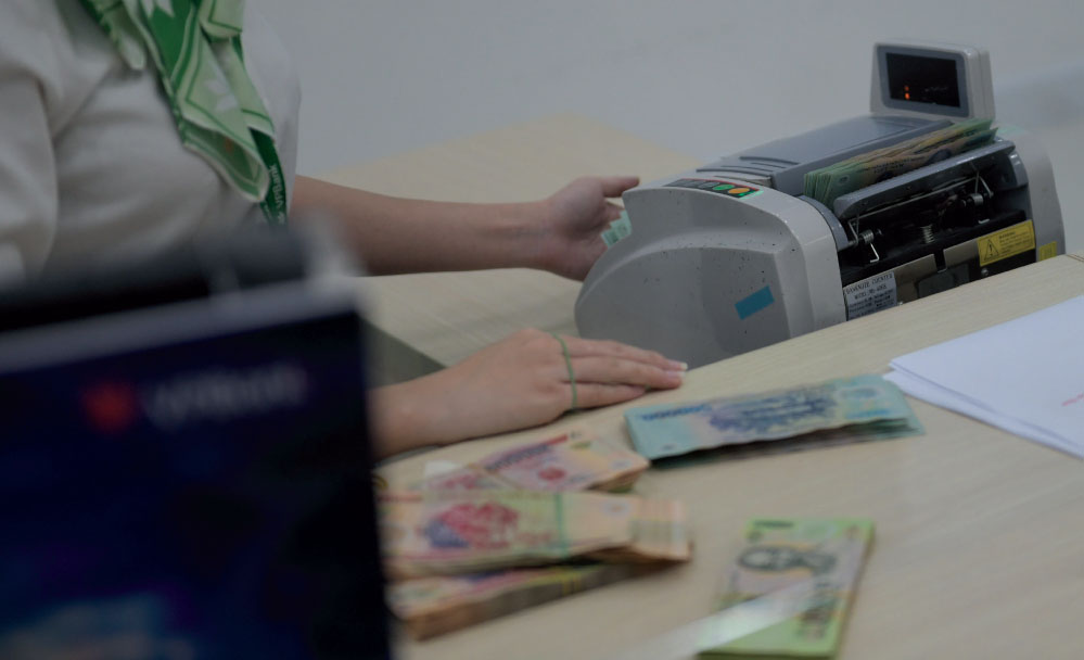 Ngành ngân hàng chịu ảnh hưởng gì từ chính sách thuế quan của Mỹ?