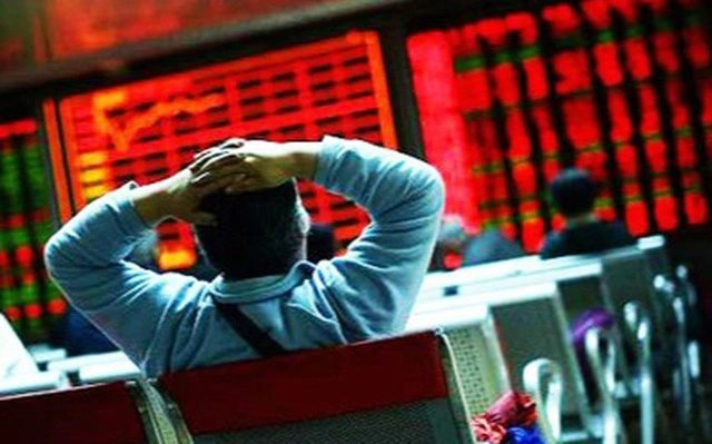 Chính thức “siết” tỷ trọng rổ VN30: Loạt cổ phiếu ngân hàng có thể bị các cá mập tổng quy mô gần 8.000 tỷ bán mạnh