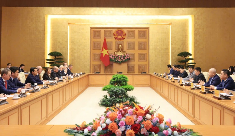 Phó Thủ tướng Hồ Đức Phớc làm việc với Đoàn doanh nghiệp Pháp