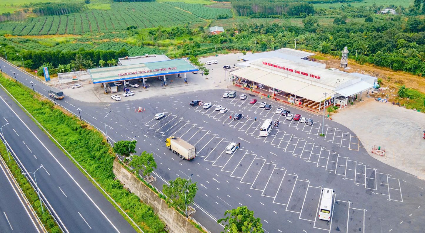 Xử nghiêm doanh nghiệp chậm đầu tư trạm dừng nghỉ trên cao tốc