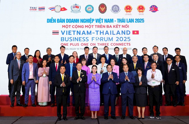 FPT bắt tay hai “ông lớn” công nghệ Thái Lan, thúc đẩy chuyển đổi số ngành tài chính, bán lẻ