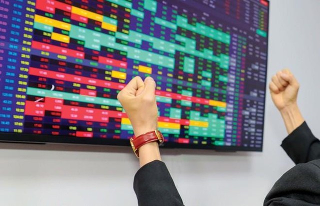 Chuyên gia VPBankS: Dư địa tăng của VN-Index còn ít nhất 70%, có thể đạt 1.900 – 2.000 điểm