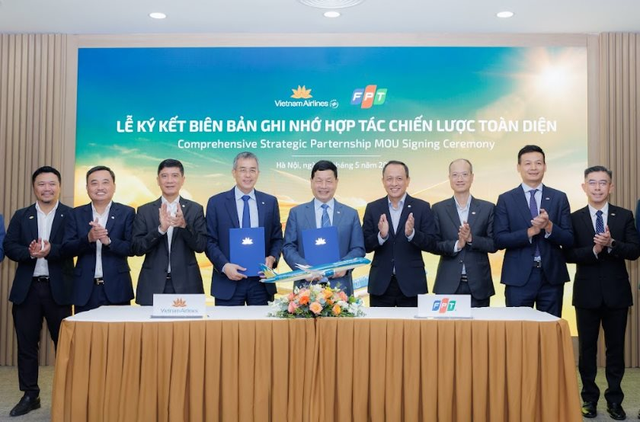 FPT “bắt tay” hãng hàng không Quốc gia Việt Nam triển khai loạt giải pháp công nghệ tiên tiến AI, Blockchain, Big Data