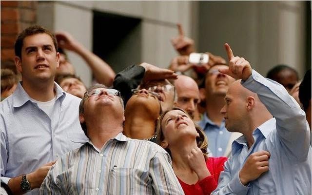 Vượt qua cú sốc thuế quan, chứng khoán Việt Nam “nhấn ga” tăng gần 250 điểm, lên cao nhất trong vòng 3 năm