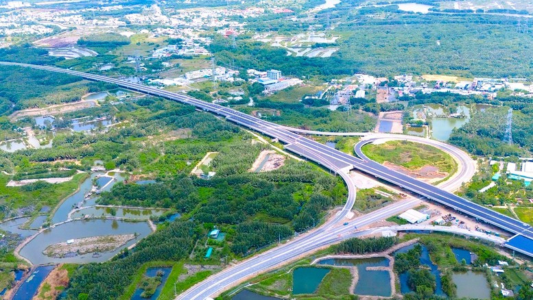 Sớm triển khai thu phí cao tốc Bến Lức – Long Thành