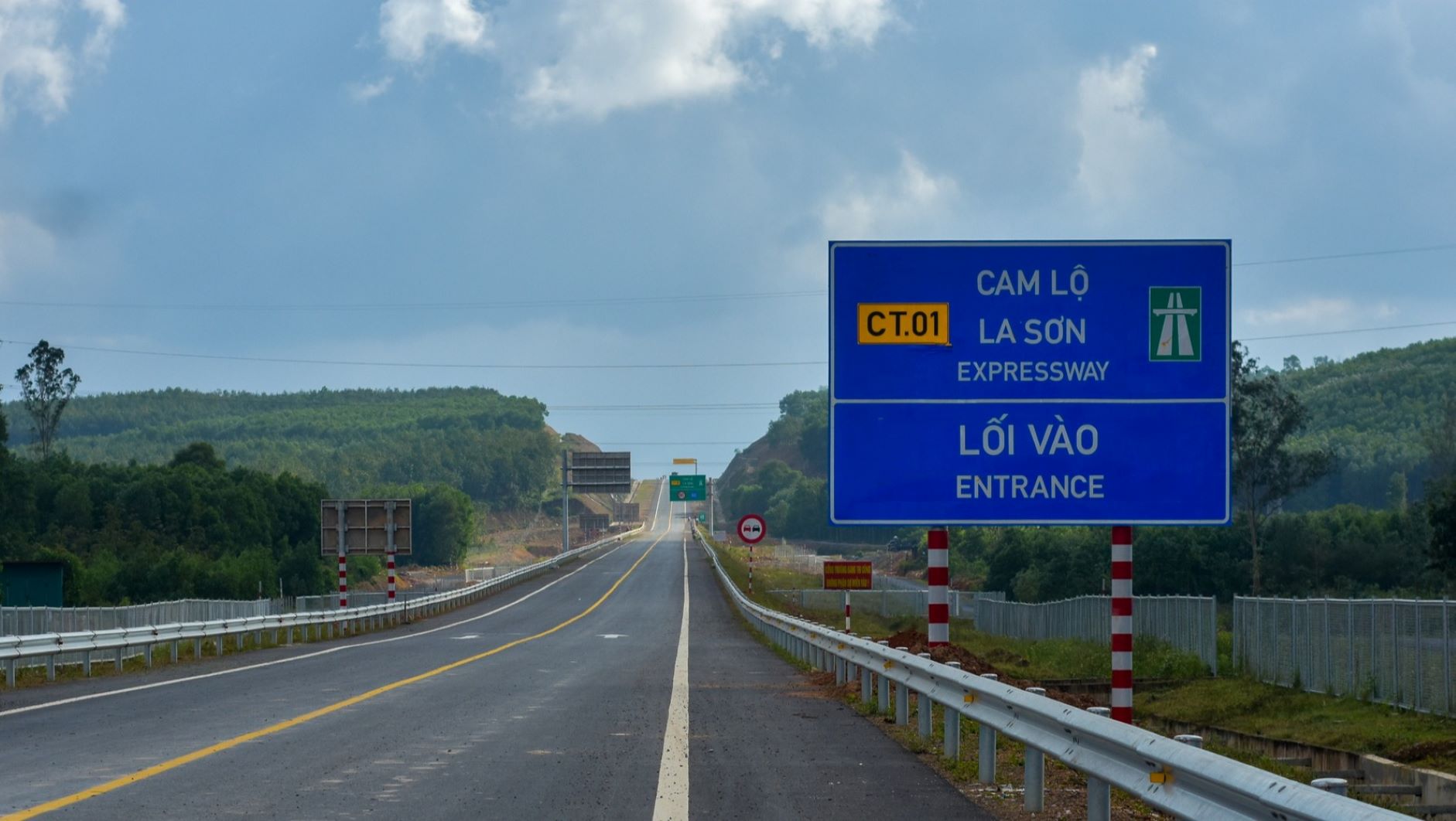 Phê duyệt dự án mở rộng cao tốc Cam Lộ – La Sơn lên 4 làn xe