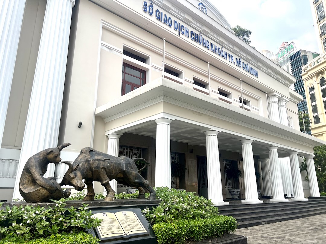 HOSE ra mắt giao diện trang web mới cùng thời điểm vận hành KRX